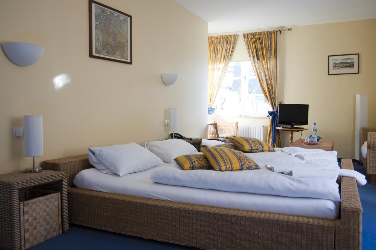 Haus Schlesien Hotel Königswinter Eksteriør billede